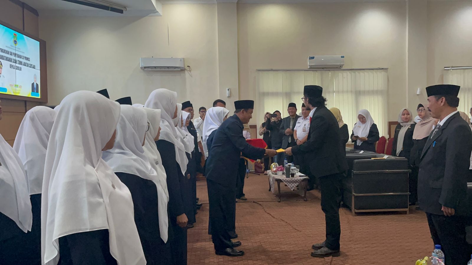 Wakil Wali Kota Cilegon Ingatkan Kepala Sekolah Taat Aturan dalam Pengelolaan Dana BOS