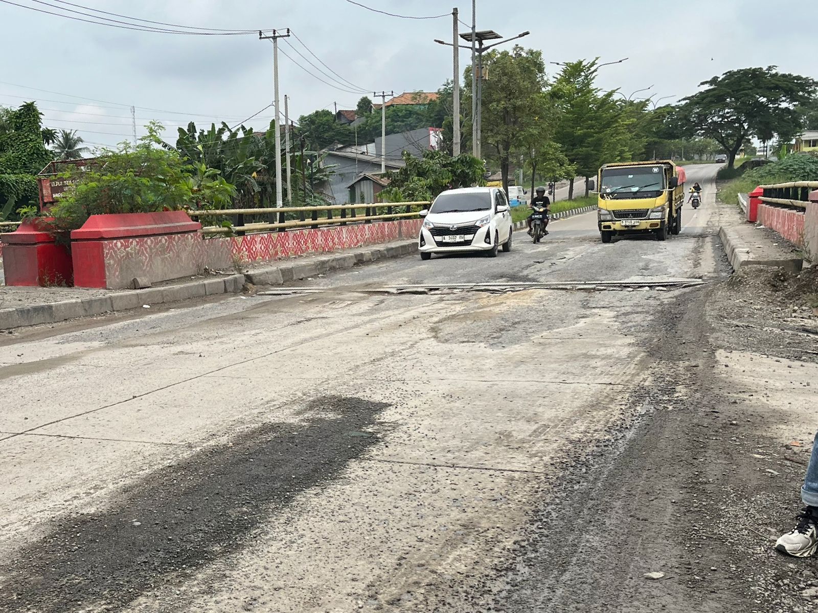 Perbaikan JLS Telan Rp32 Miliar, 500 Meter Diprioritaskan Jelang Lebaran