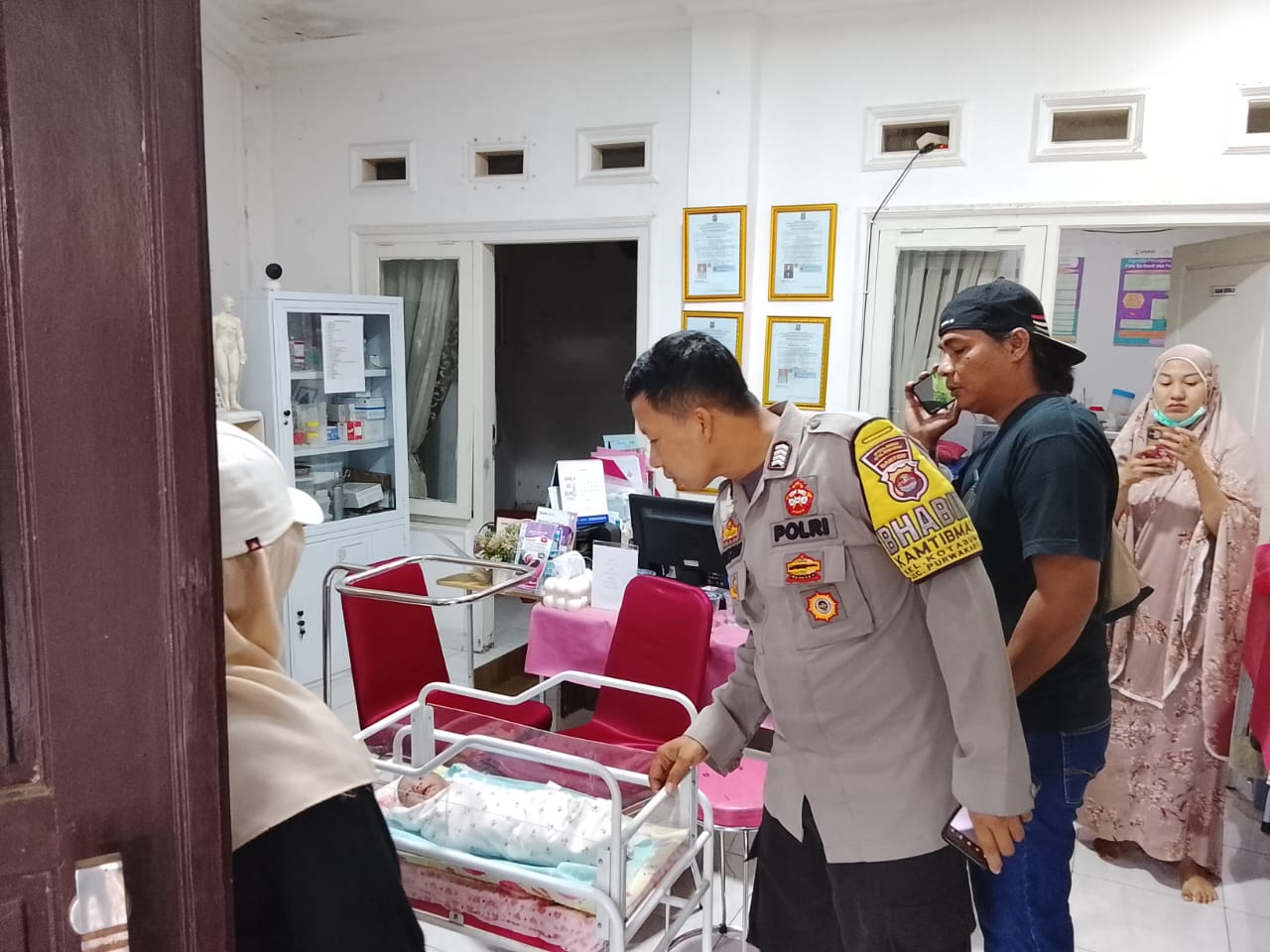Bayi Metro Jadi Rebutan Kasih Sayang, Warga Cilegon Berlomba Jadi Orang Tua Asuh